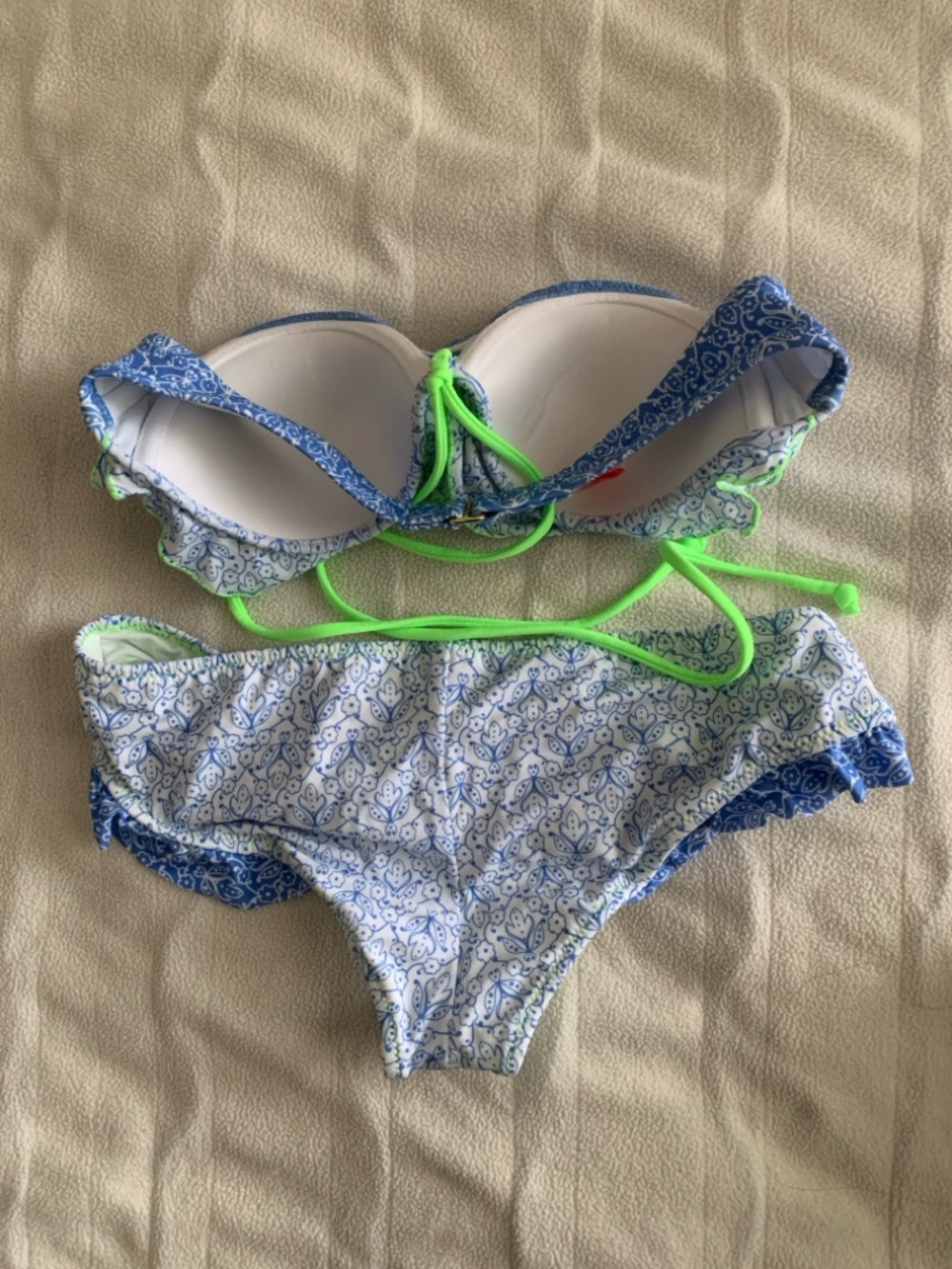 NWOT Victoria's Secret Beach Sexy Madi Push Up Bikini Set Blue Paisley 34A/Small - Picture 2 of 5